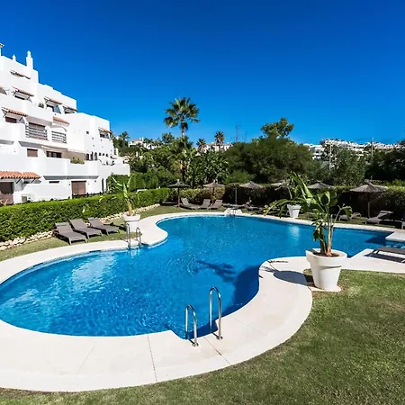 Apartment Prachtig Met Uitzicht Op Het Zwembad Estepona