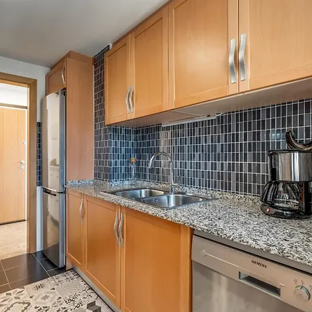 Prachtig Met Uitzicht Op Het Zwembad Apartment *