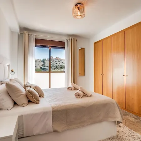 Prachtig Met Uitzicht Op Het Zwembad Apartment *