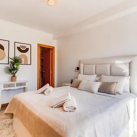 Apartment Prachtig Met Uitzicht Op Het Zwembad