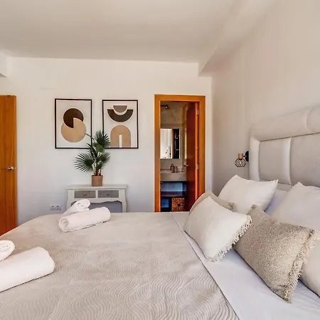 Apartment Prachtig Met Uitzicht Op Het Zwembad